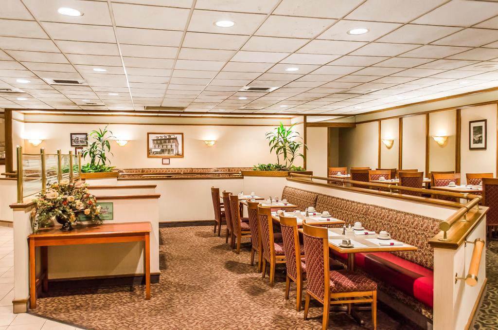 Norwood Inn Hudson ภายนอก รูปภาพ
